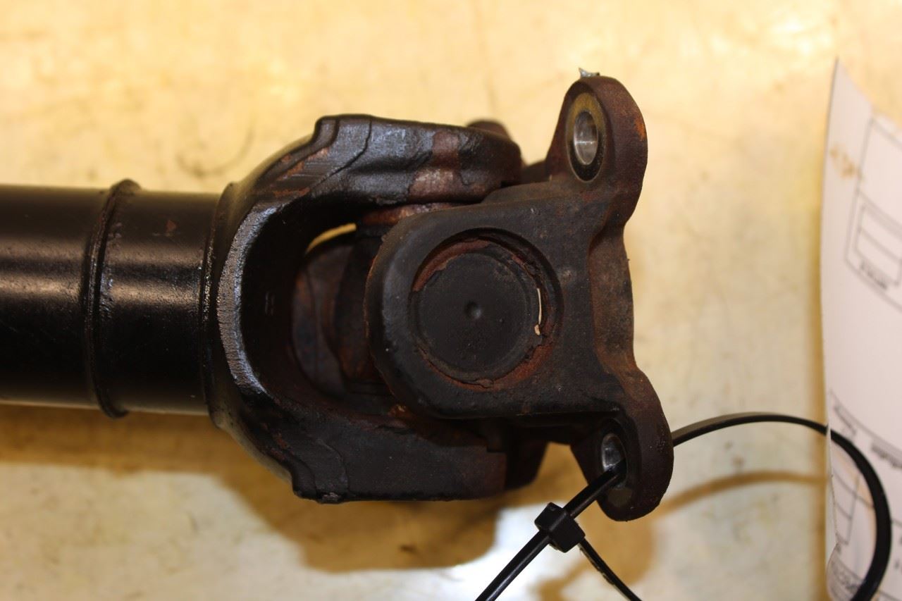 2010-2015 BMW 750Li xDrive 4.4L AWD Front Drive Shaft 26209425906 OEM - Alshned Auto Parts