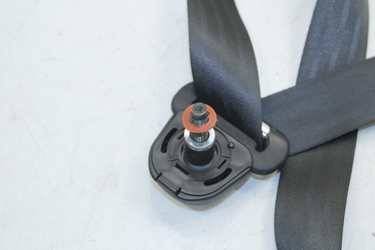 11-17 Hyundai Veloster 1.6L Front Right Side Seat Belt Retractor w/ Pretensioner - Alshned Auto Parts