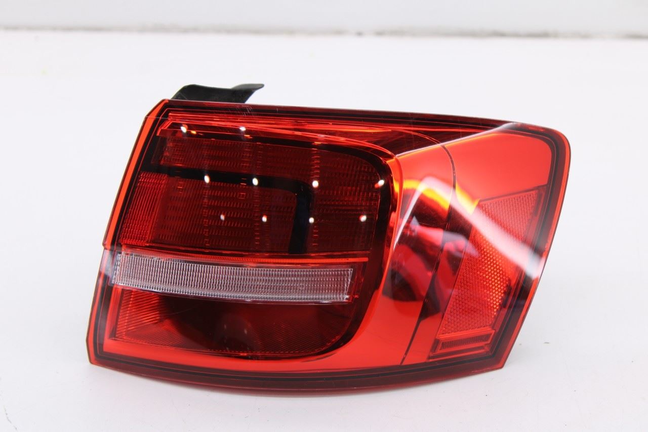 2016-18 Volkswagen Jetta Sport Rear Right Passenger Side Tail Light Lamp *ReaD*0