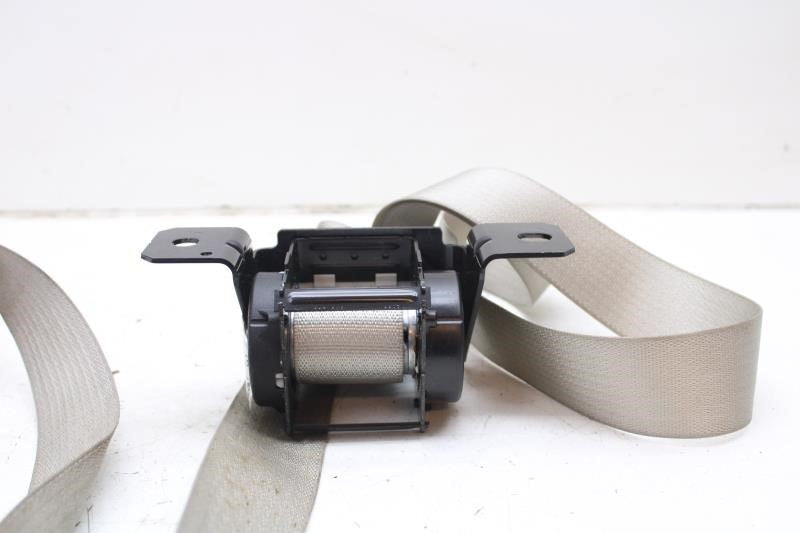 17-21 Chrysler Pacifica RR Center 3rd Row Seat Belt Retractor 6EB02PD2AD *ReaD* - Alshned Auto Parts