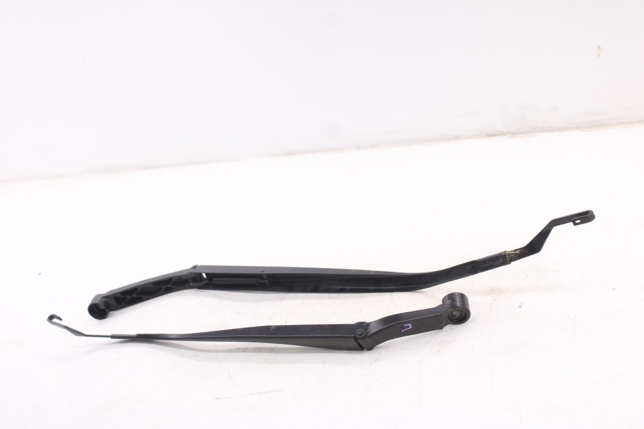 2020-2026 Toyota Corolla LE Front Right and Left Windshield Wiper Arm 852110239010