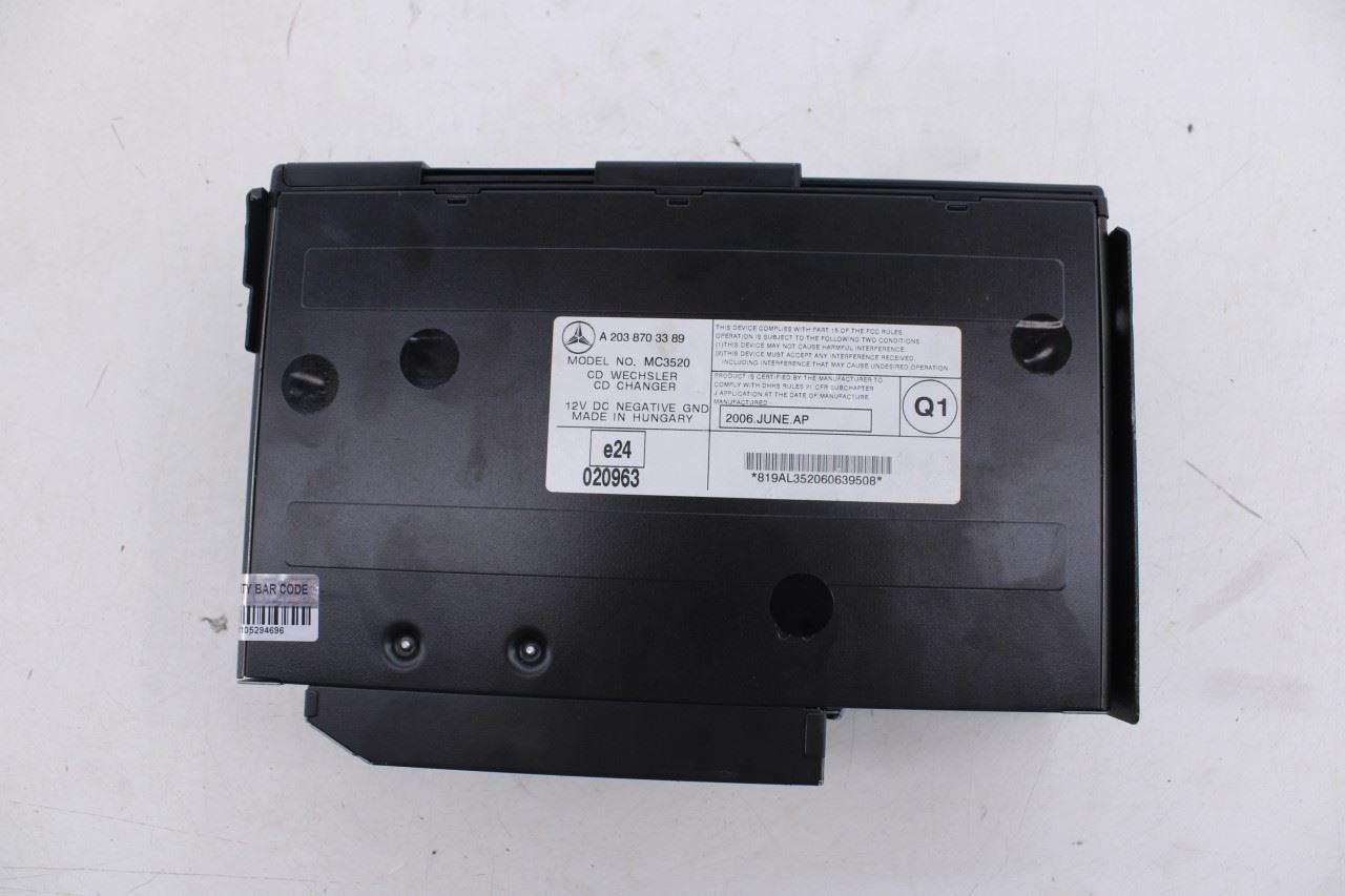 2006-2009 Mercedes-Benz CLK 350 Compact Disc Changer 2038703389 OEM12