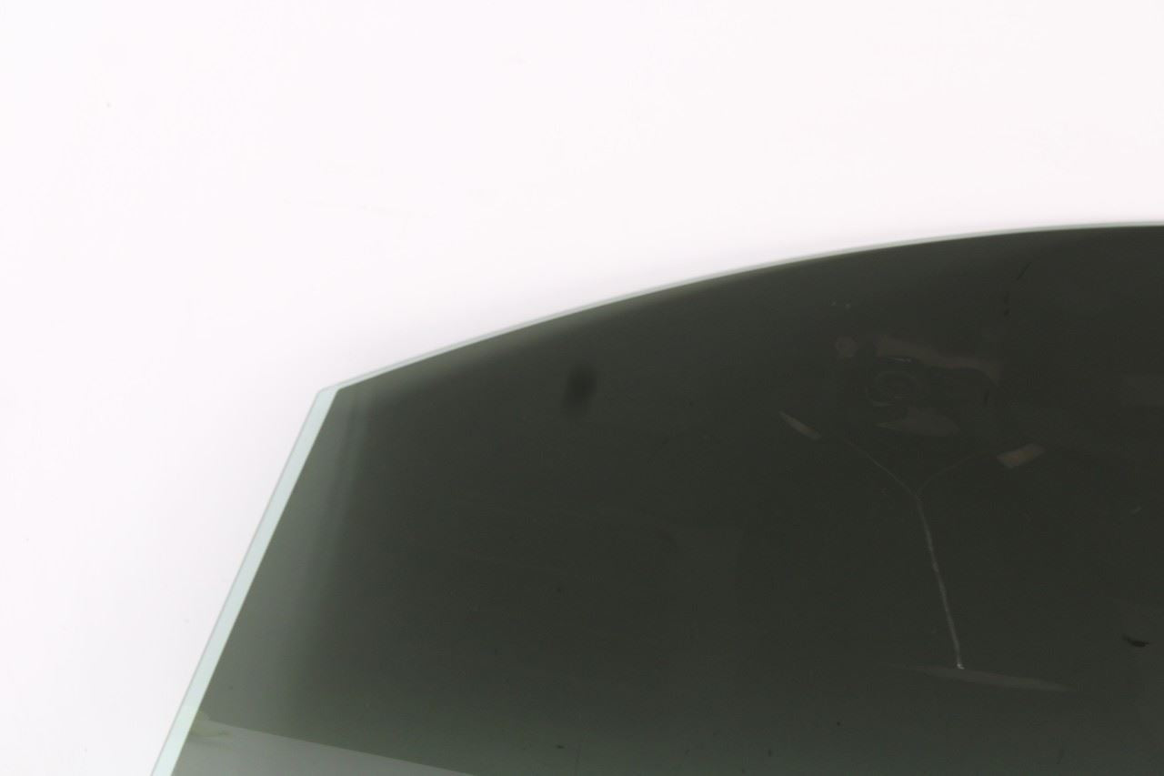 2019-2023 Hyundai Santa Fe SEL Front Left Side Door Window Glass 82411-S2000 OEM - Alshned Auto Parts