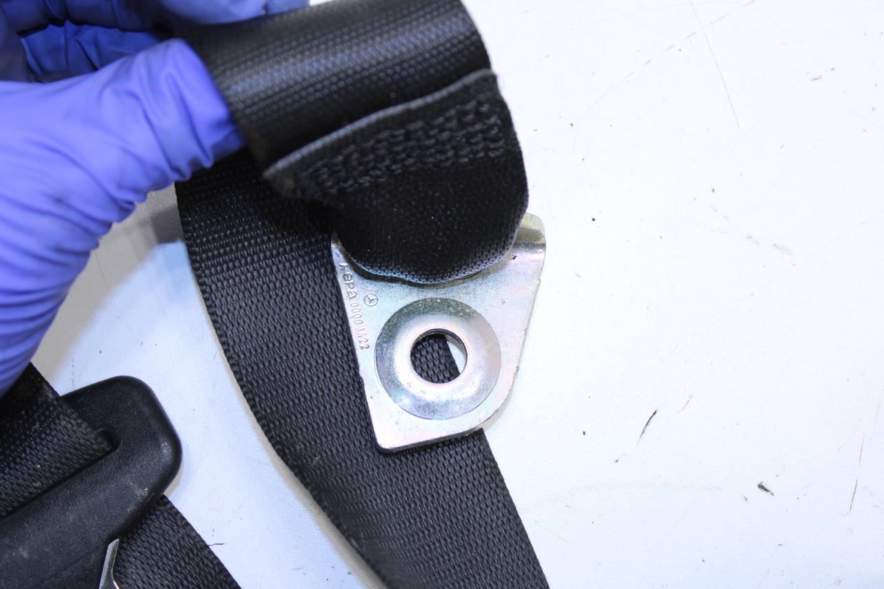 07-13 Mercedes-Benz S550 Rear RH 2nd Row Seat Belt Retractor 221-860-28-85-9C94 - Alshned Auto Parts