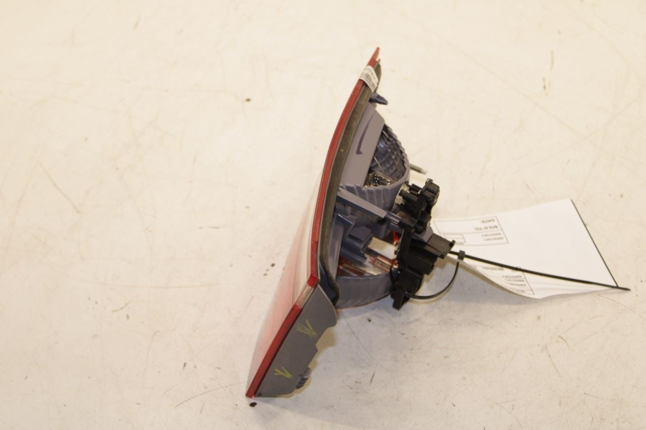 2011-17 BMW X3 xDrive28i Rear Right Side Tail Light Lamp 63217217310 OEM *ReaD* - Alshned Auto Parts