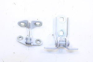 2019-24 Cadillac XT4 Premium Rear RH Door Hinge Upper and Lower Set 13590932 OEM