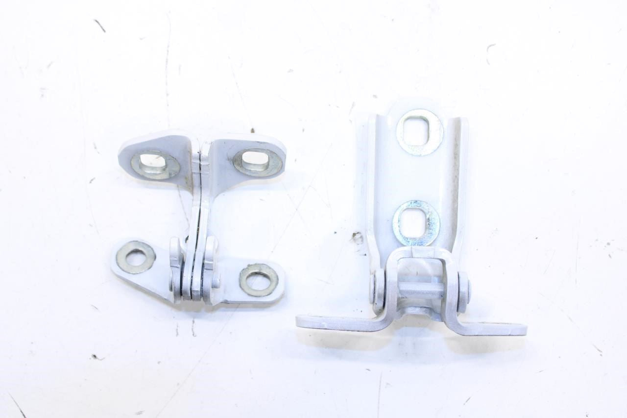 2019-24 Cadillac XT4 Premium Rear RH Door Hinge Upper and Lower Set 13590932 OEM - Alshned Auto Parts
