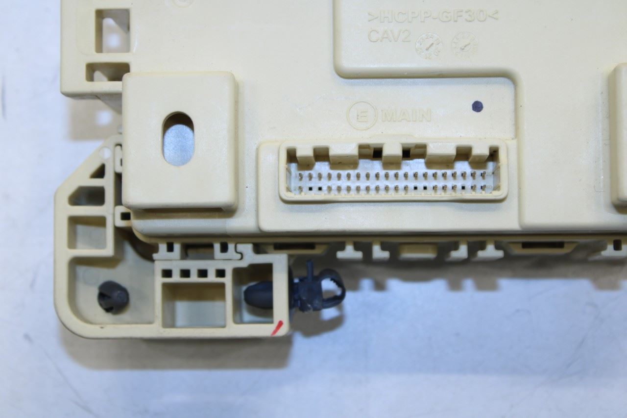 21-23 Hyundai Elantra SEL 2.0L Cabin Instrument Panel Fuse Relay Junction Block - Alshned Auto Parts
