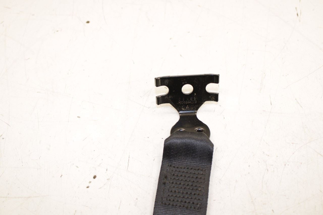 14-21 Maserati Ghibli S Q4 Rear Right and Left Side Center Seat Belt Buckle Set - Alshned Auto Parts