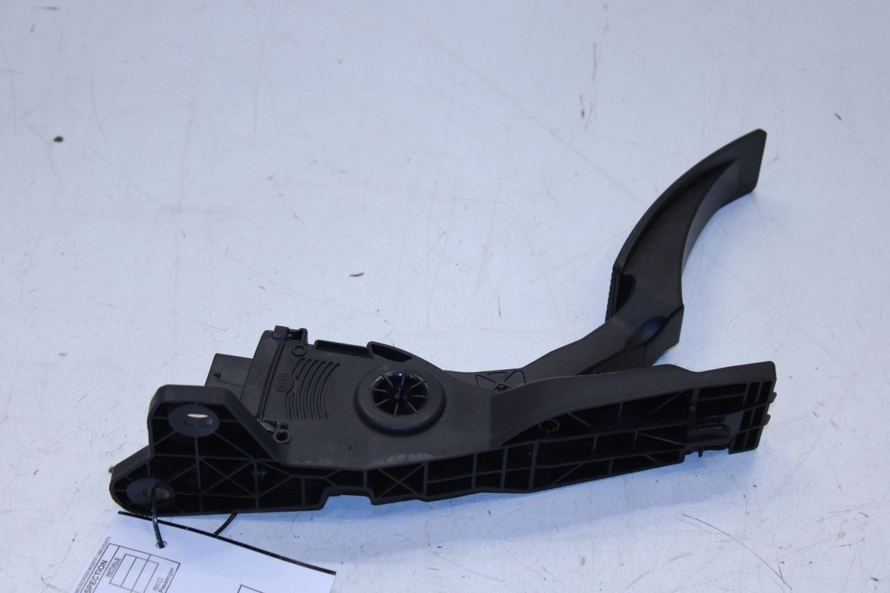 2013-15 Mercedes-Benz ML350 Accelerator Throttle Gas Pedal Sensor 166-300-00-04 - Alshned Auto Parts