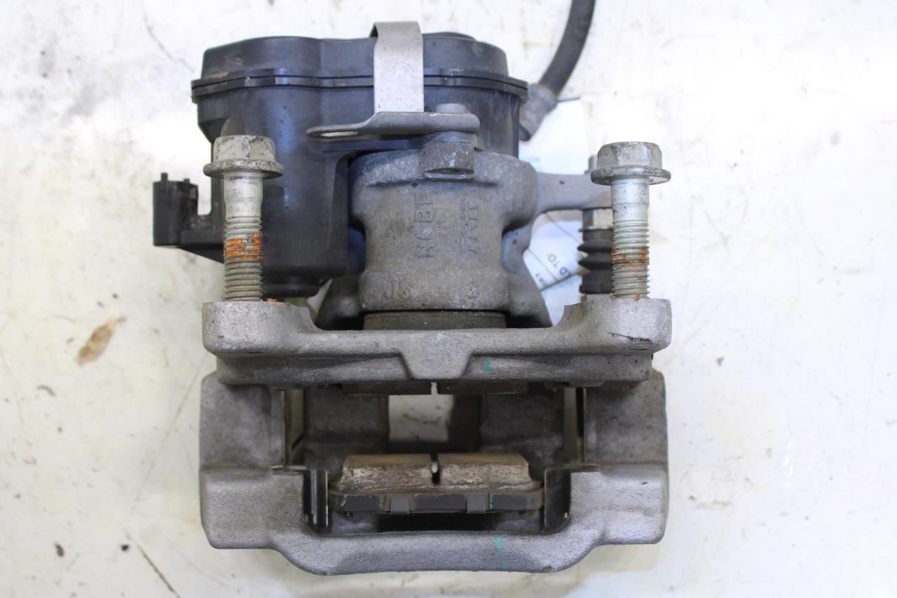 2019-2025 Cadillac XT4 Premium Rear Right Side Brake Disc Caliper 13517686 OEM - Alshned Auto Parts