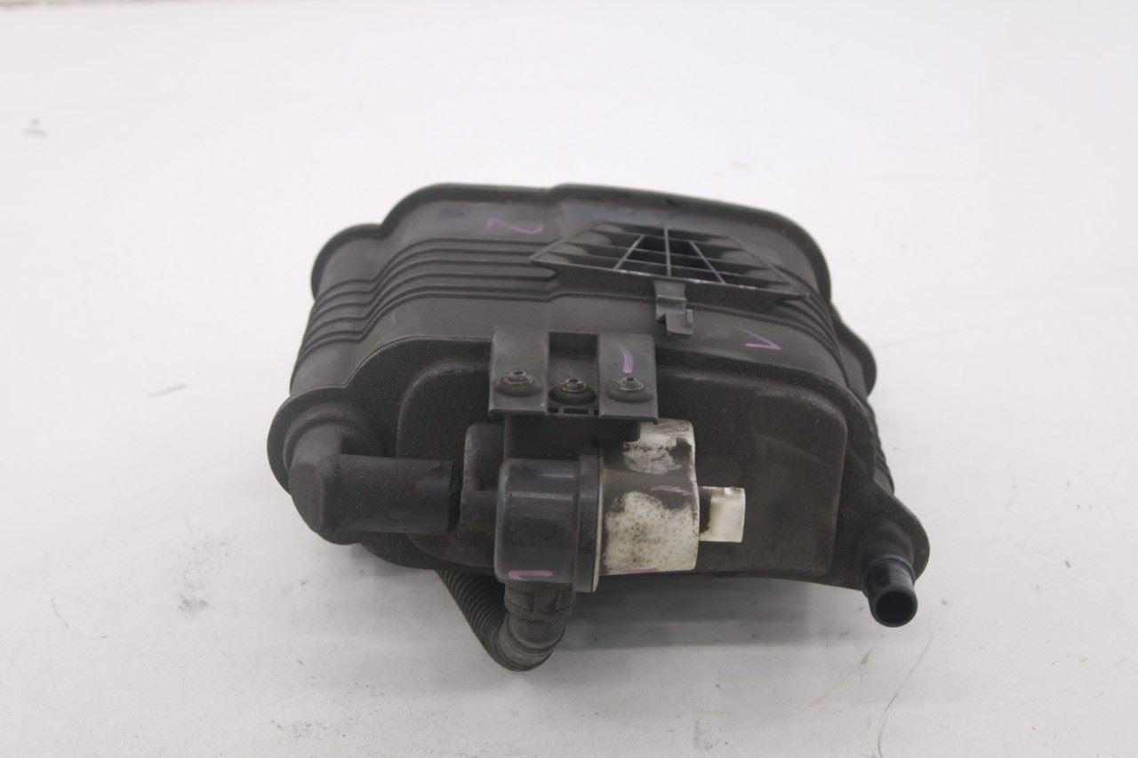 2015-2018 Mercedes-Benz C300 4Matic 2.0L Fuel Vapor Emission Canister 20547040007