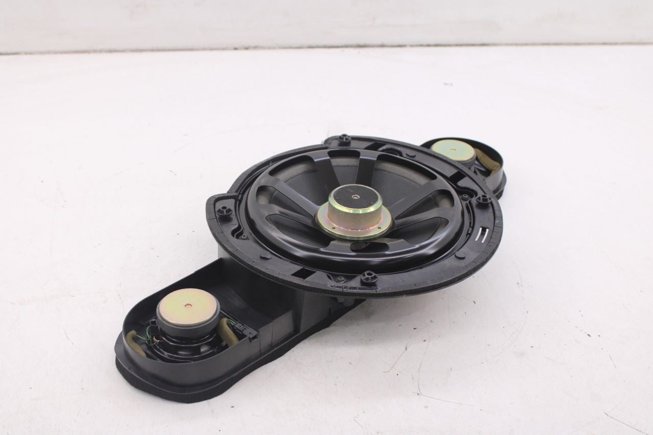 2003-2006 Mercedes-Benz E500 Rear Deck Parcel Shelf Center Speaker 21182028022