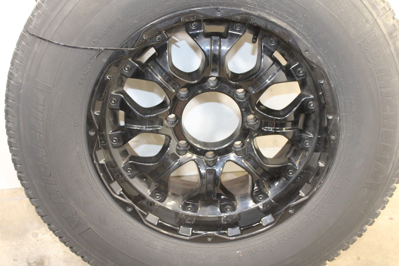 2010-2016 Ford F250 Spare Wheel Tire Michelin LTX A/T2 LT275/70R18 AftermarkeT1