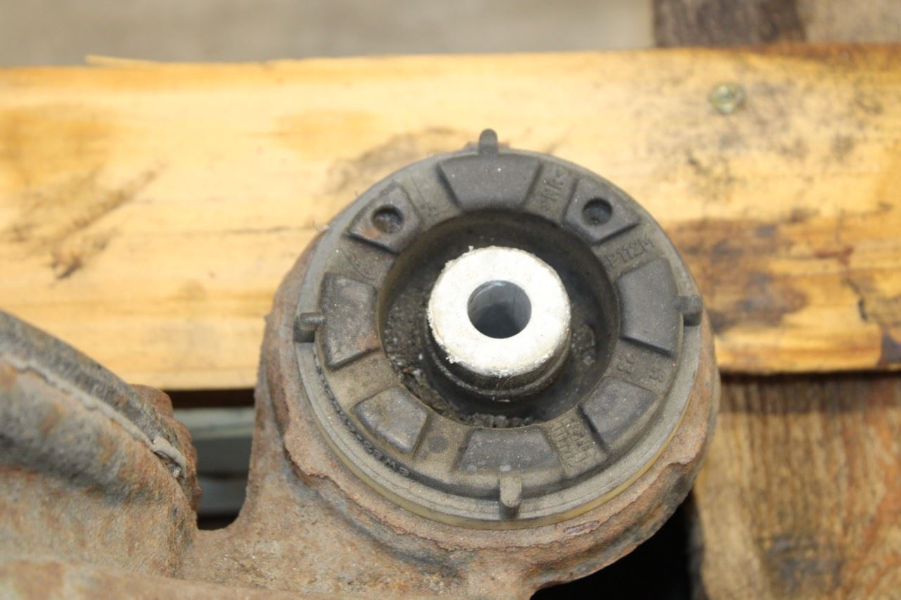 10-12 Jaguar XF 5.0L RWD Rear Differential Carrier 3.31 ratio 138K 9W83-4A213-AG - Alshned Auto Parts