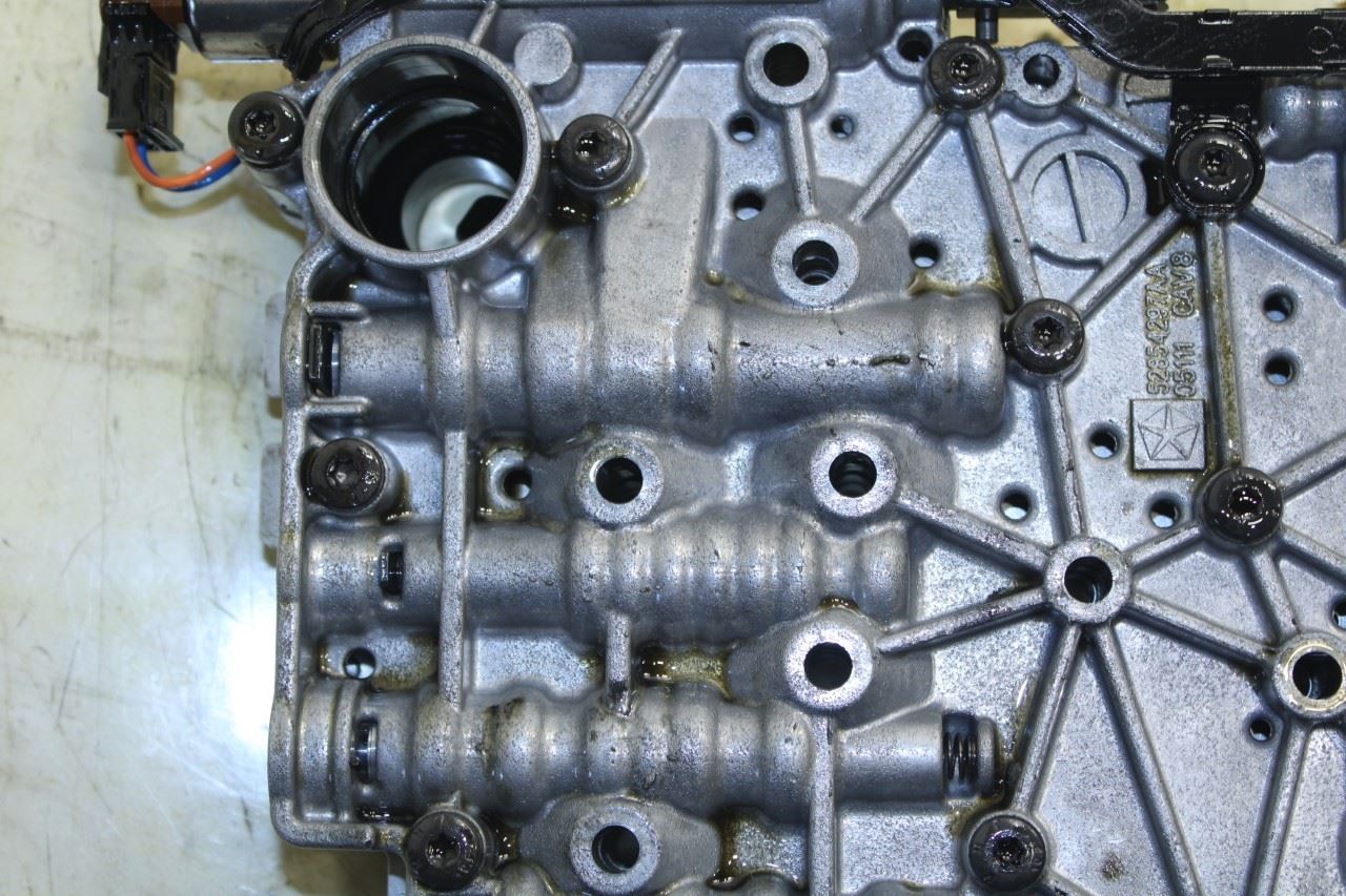 2014-2015 Jeep Grand Cherokee 3.6L 4WD Auto Transmission Valve Body w/ Oil Pan - Alshned Auto Parts