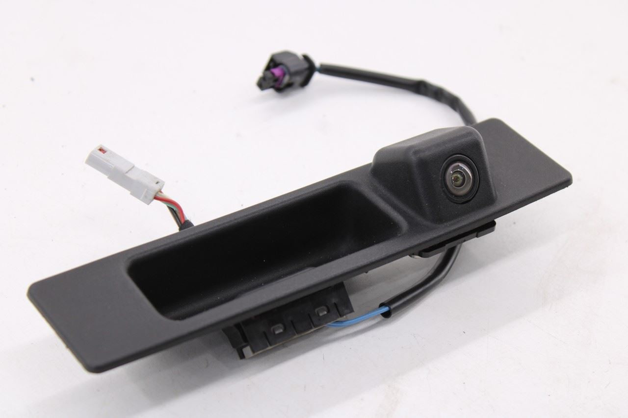2018-2024 Chevrolet Equinox LT Rear Liftgate Lower Applique Pull Handle 846086592