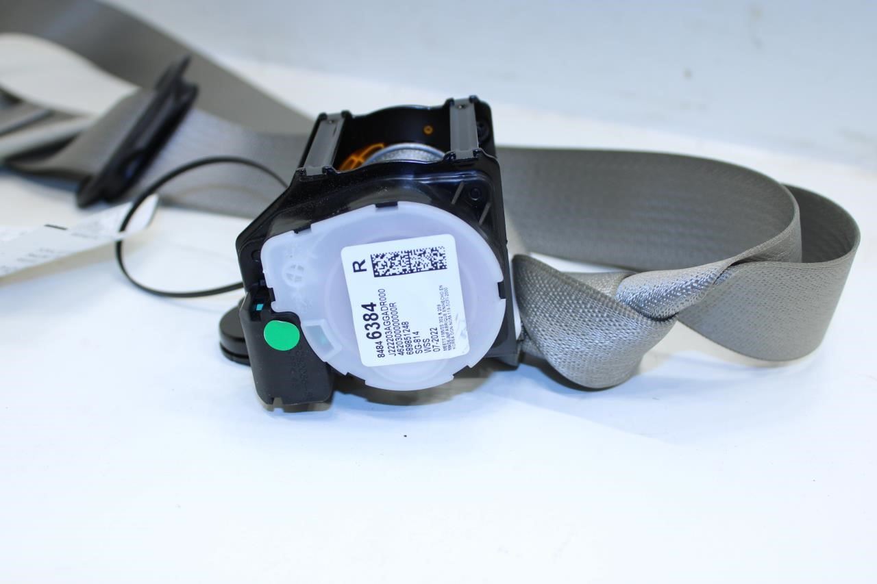 2021-24 GMC Terrain Denali Rear RH Side 2nd Row Seat Belt Retractor 84846384 OEM - Alshned Auto Parts