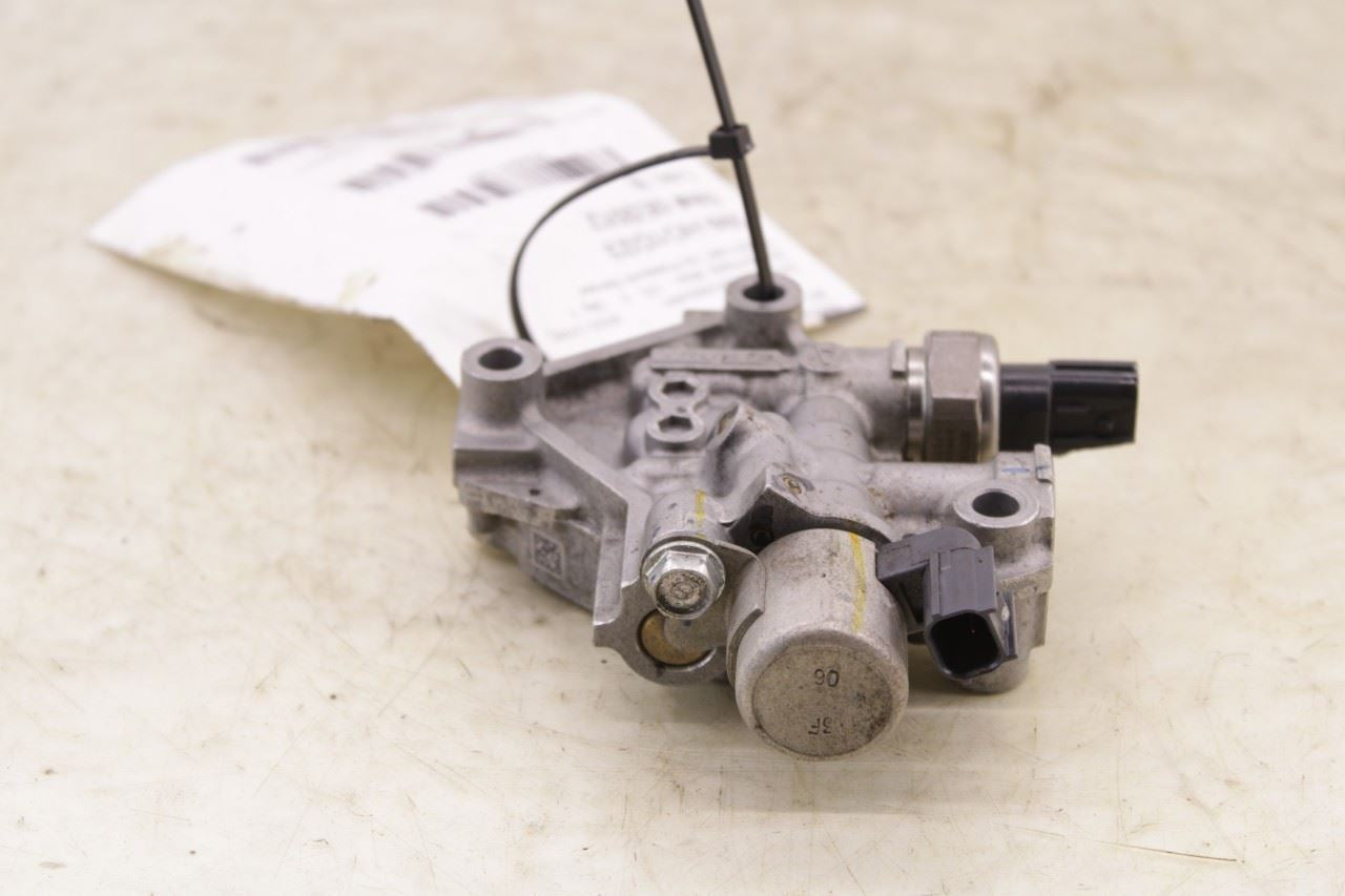 22-24 Honda Civic Sport 2L Engine VTC Solenoid Spool Valve 15810-64S-A01 *ReaD* - Alshned Auto Parts