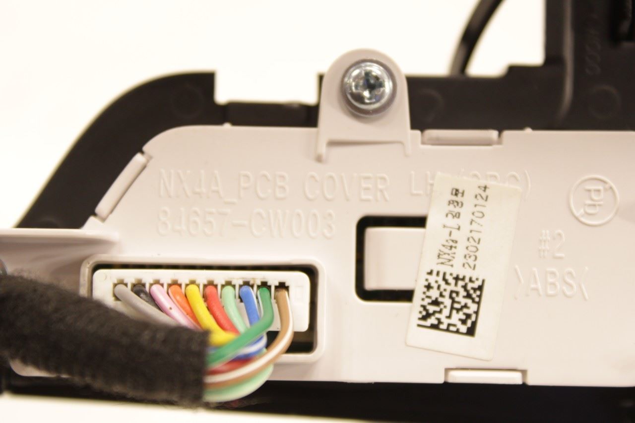 2022-24 Hyundai Tucson SEL Front Center Console Shifter Bezel Trim w/ Cup Holder - Alshned Auto Parts