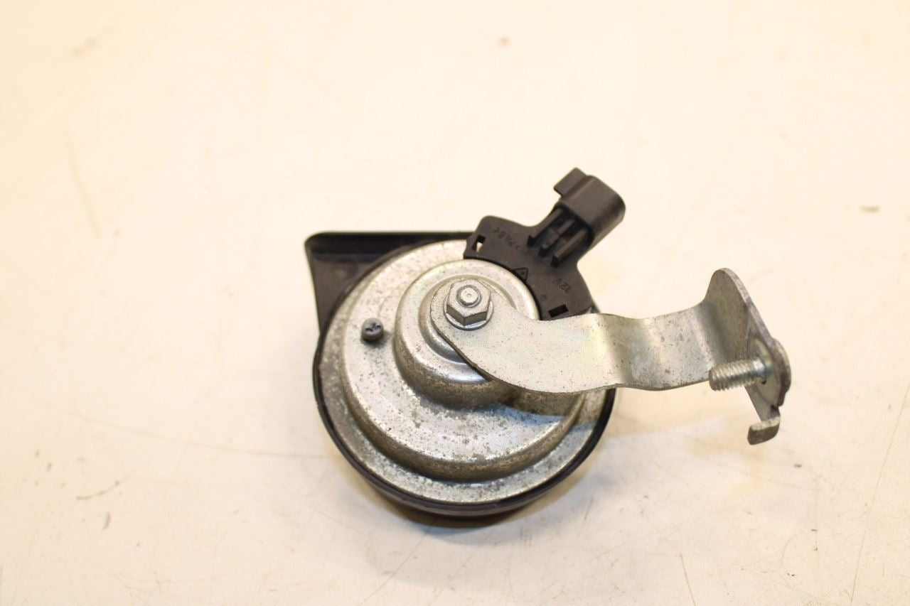 2014-2018 Volvo S60 T5 Premier High and Low Note Horn w/ Bracket 31693052 OEM - Alshned Auto Parts