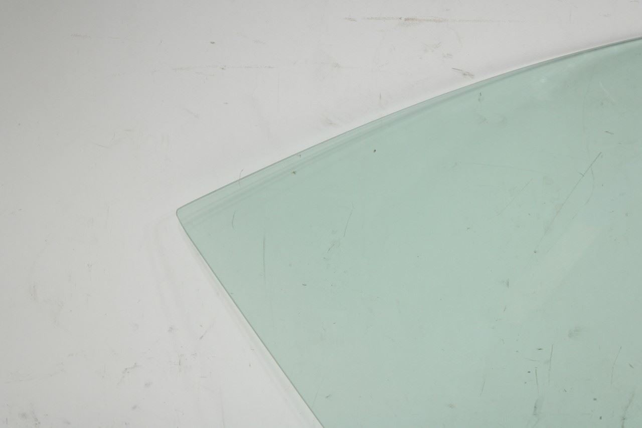 2017-2022 Nissan Rogue Sport SL AWD Front Right Passenger Side Door Window Glass - Alshned Auto Parts