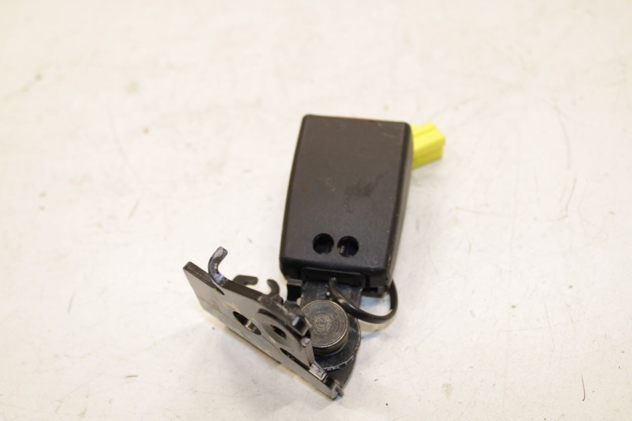 15-16 Volvo S60 T5 Premier Rear Right and Left Side 2nd Row Seat Belt Buckle Set - Alshned Auto Parts