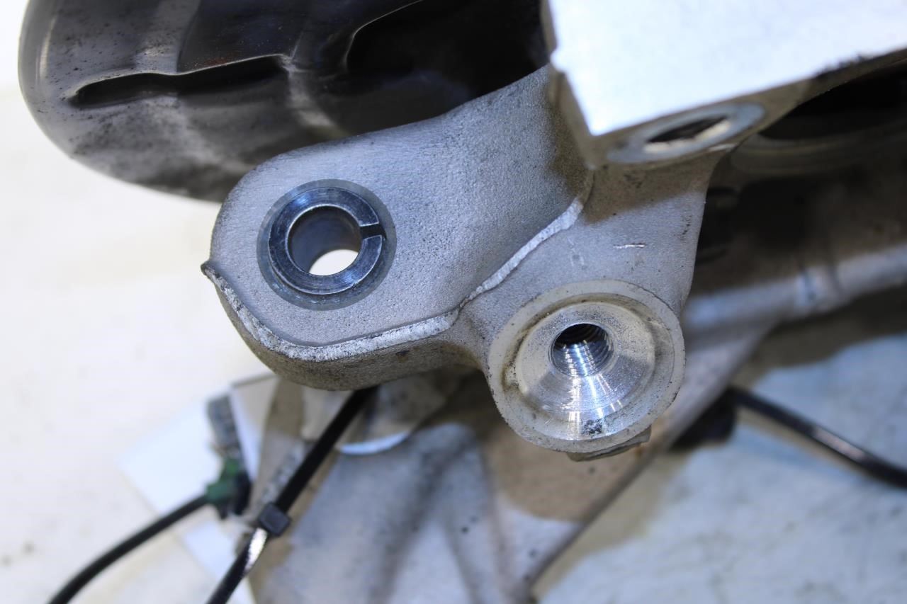 2019-2025 Cadillac XT4 Premium Rear Right Spindle Knuckle Hub 42803051 OEM - Alshned Auto Parts