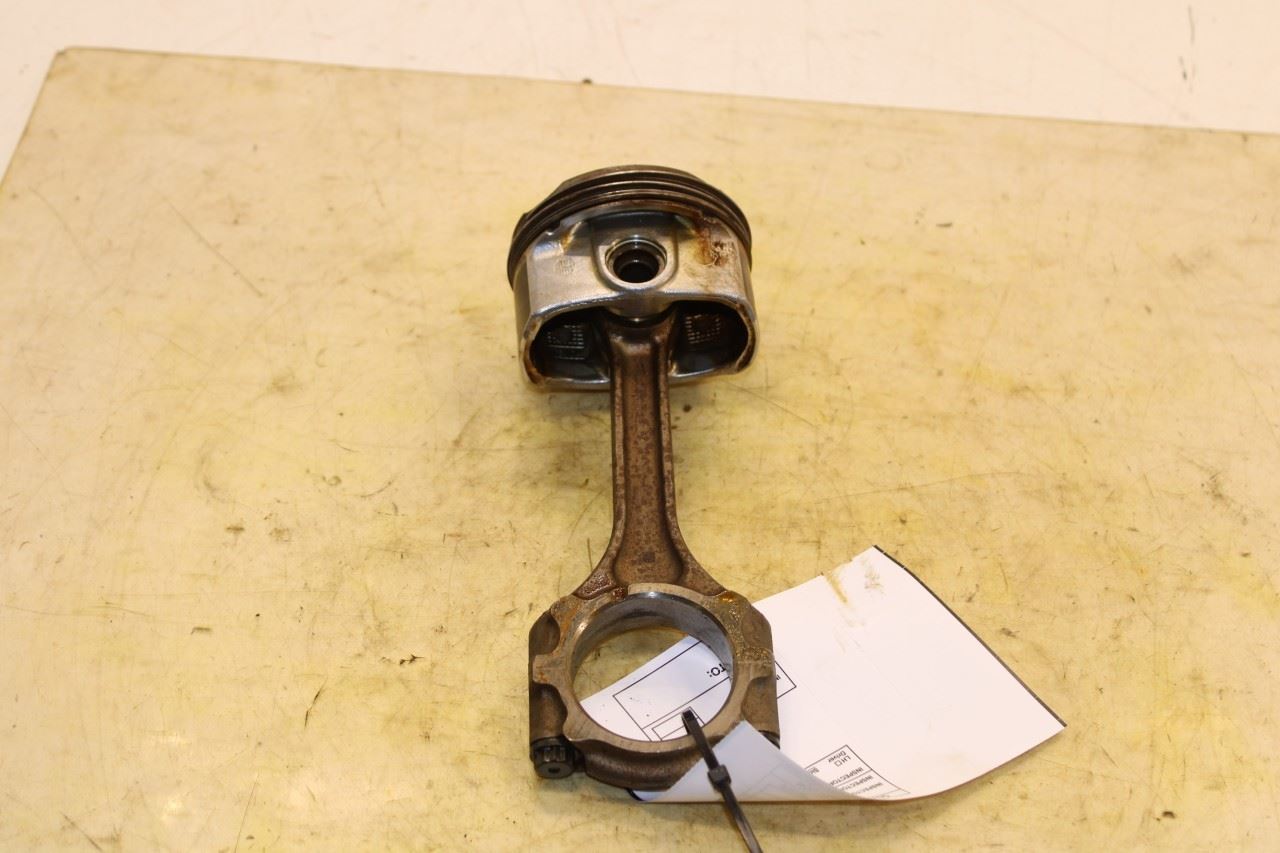 2010-17 Toyota Camry LE 2.5L Engine Piston No 2 w/ Connecting Rod 13211-0V011-A0 - Alshned Auto Parts