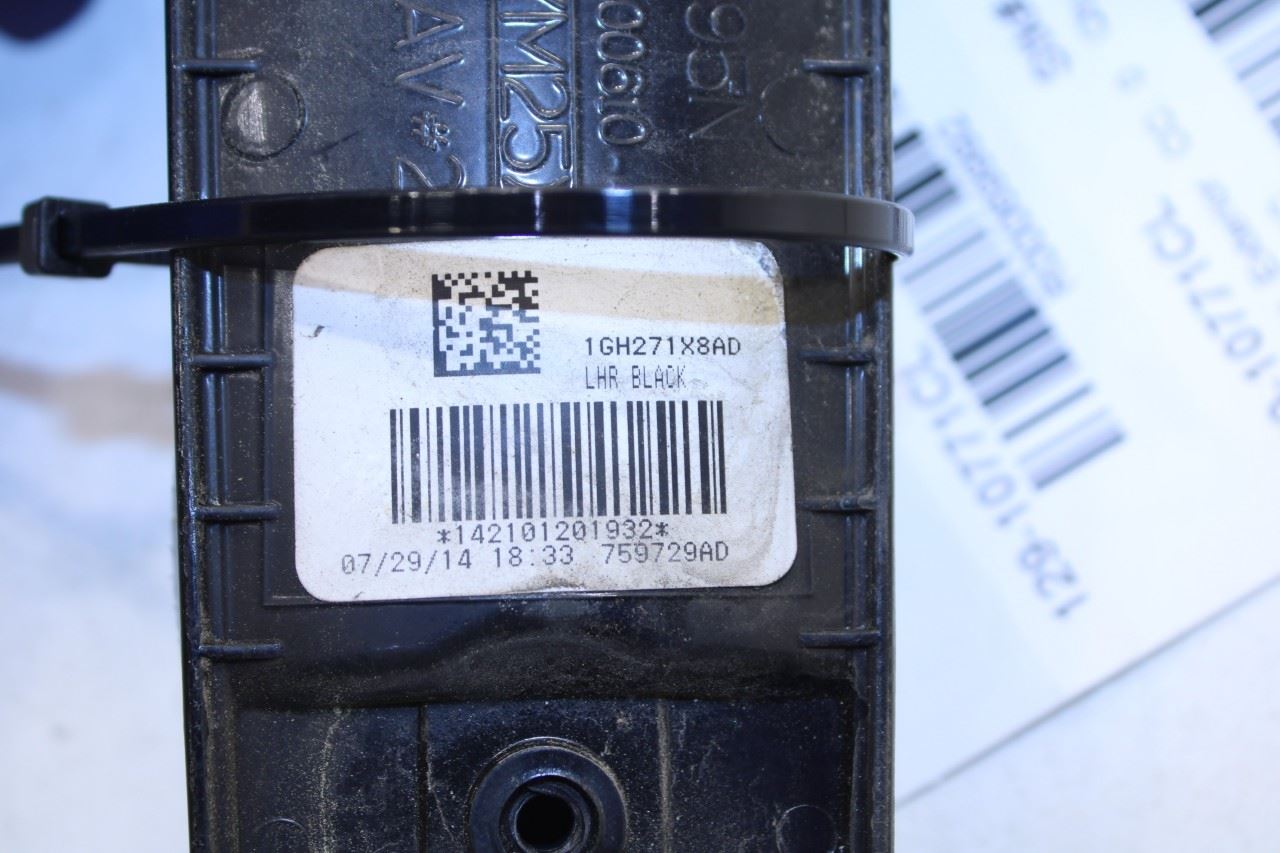 13-15 Ram 1500 Laramie Crew Cab 5.7L Rear Door Driver Left Side Exterior Handle - Alshned Auto Parts