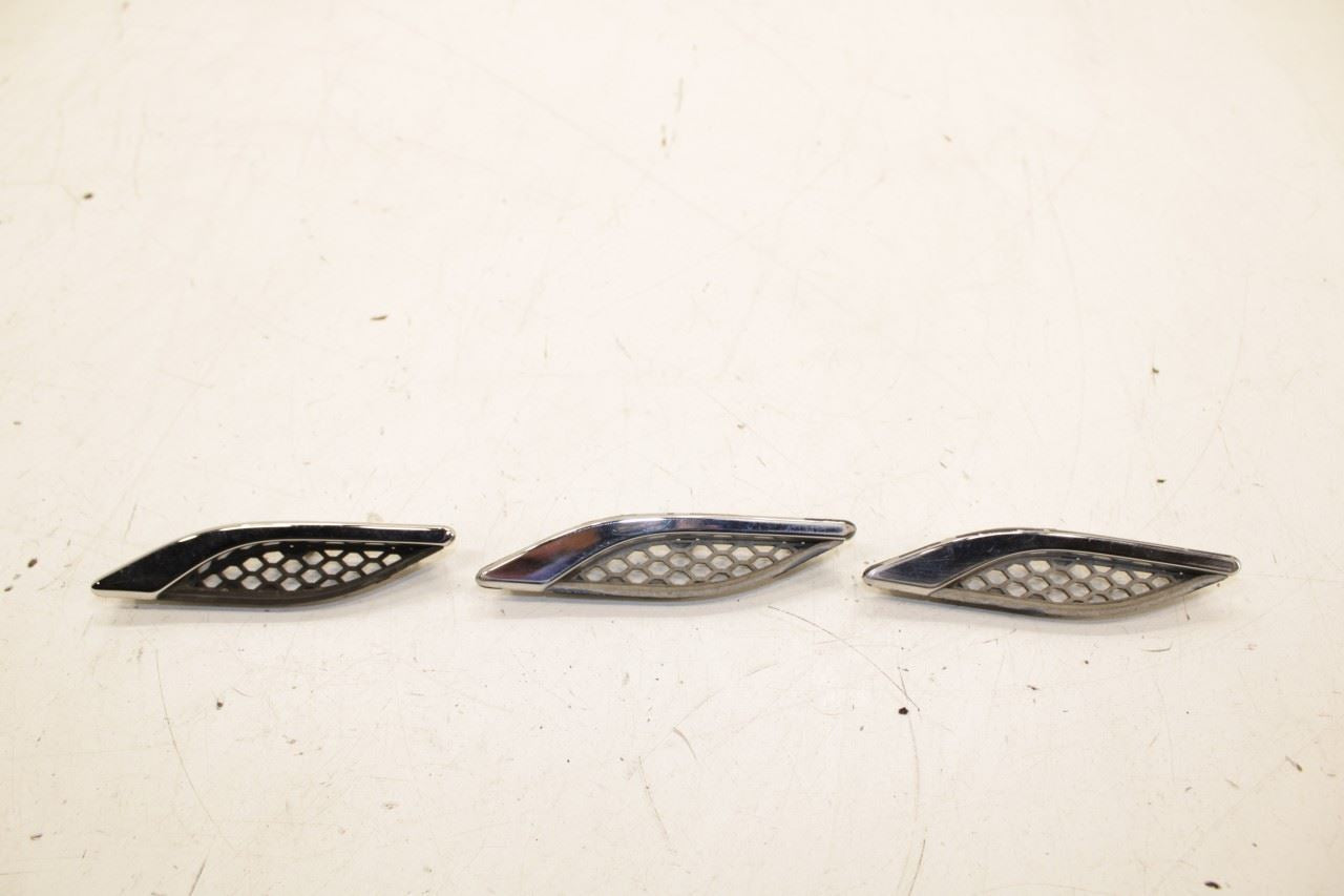 2014-21 Maserati Ghibli S Q4 Front Right Fender Air Outlet Vent Grille Set of 3 - Alshned Auto Parts