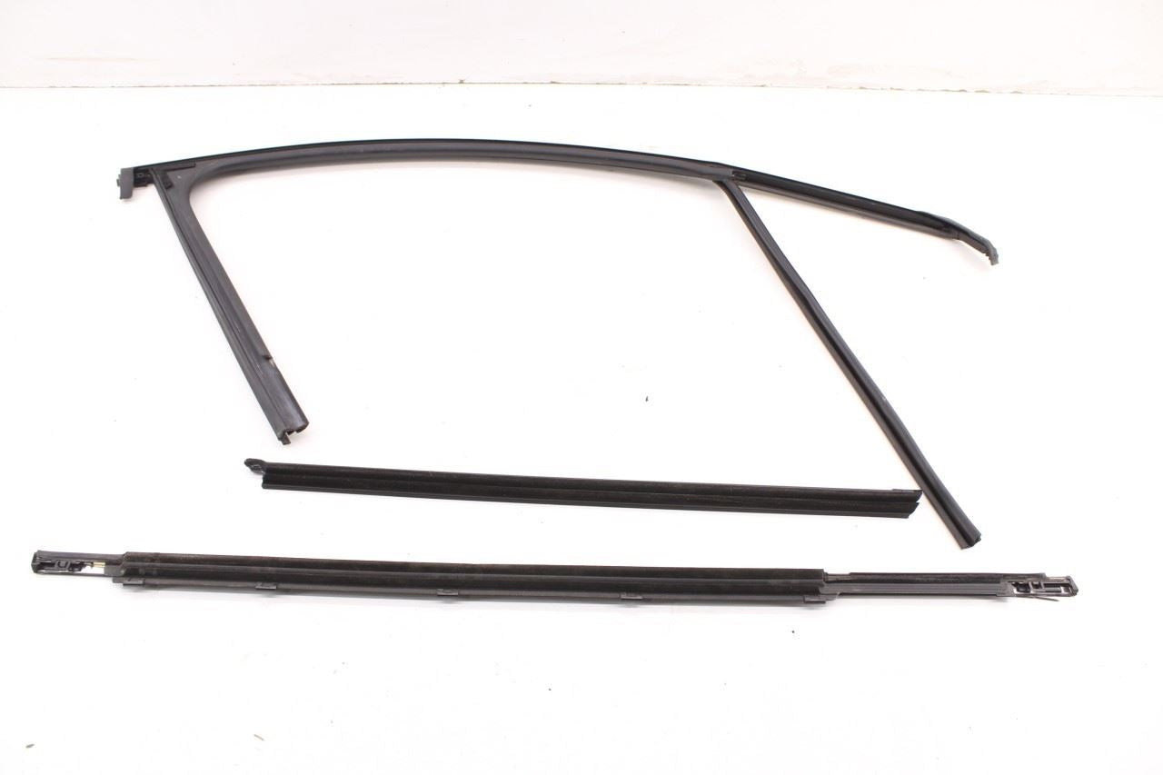 19-23 Hyundai Santa Fe SEL Front Left Door Run Channel w/ Belt Weatherstrip Set - Alshned Auto Parts