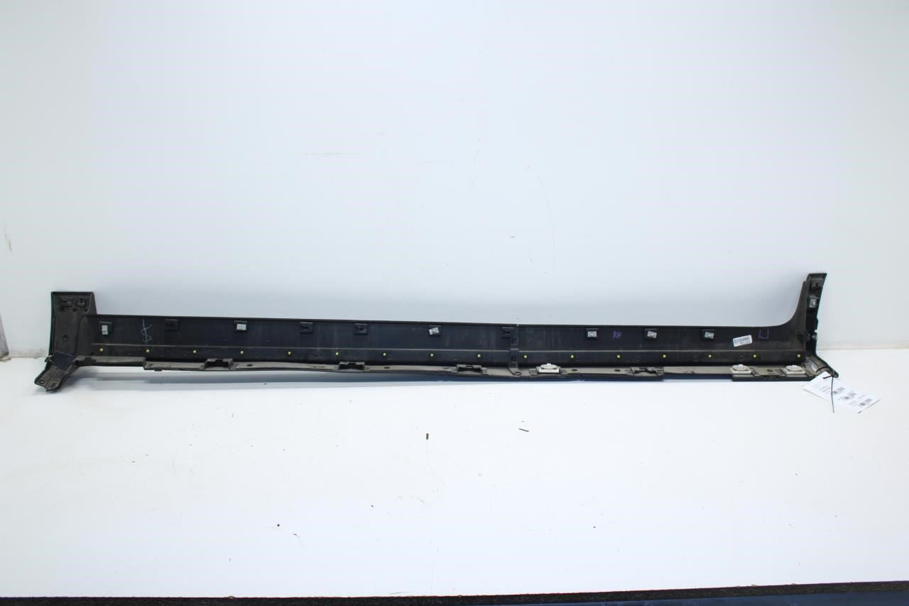 18-24 Chevrolet Equinox LT Right Rocker Skirt Panel Guard Molding 84713654 *ReaD - Alshned Auto Parts