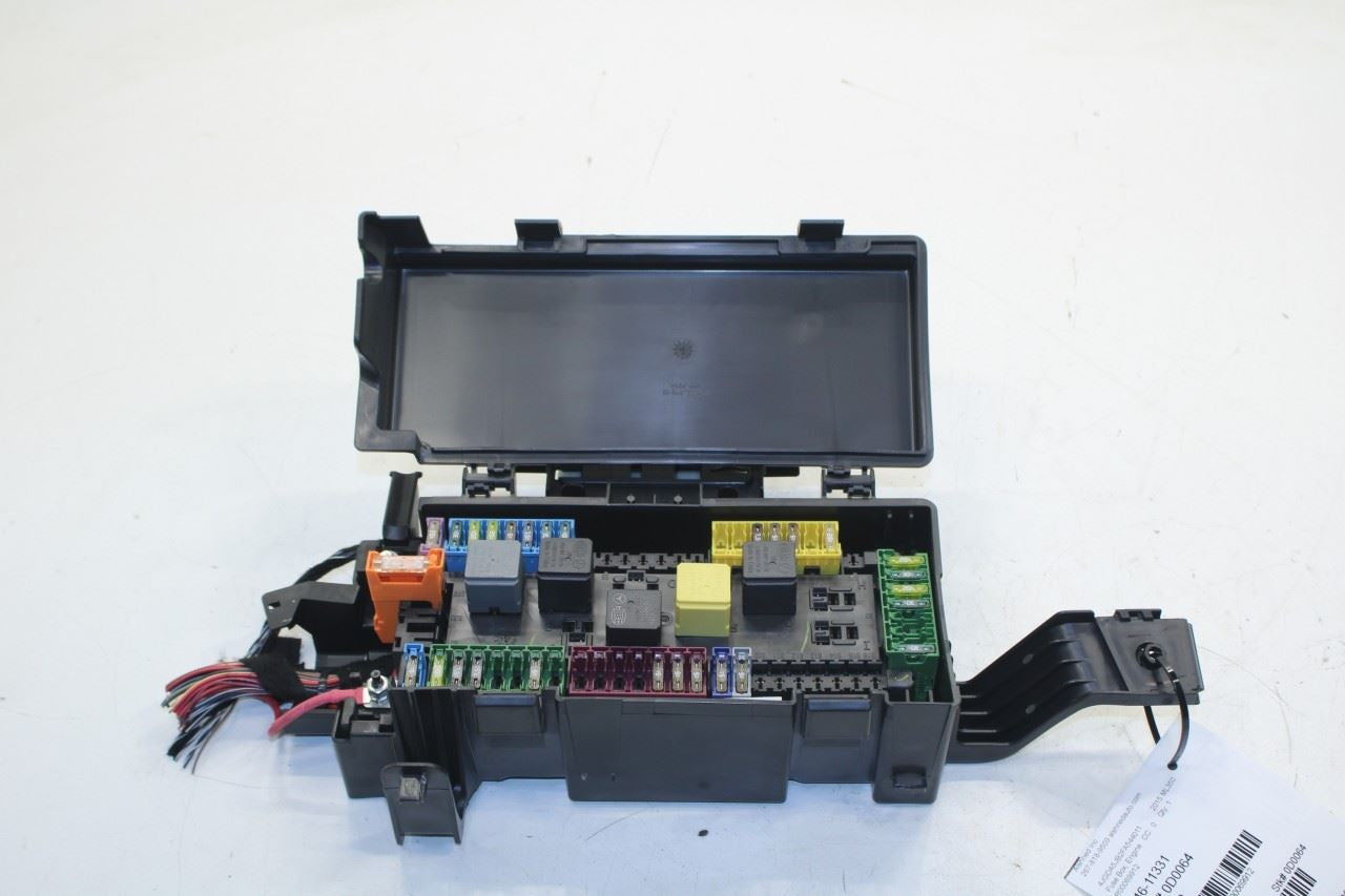 2012-15 Mercedes-Benz ML350 3.5L Engine Fuse Relay Junction Block 166-546-01-43 - Alshned Auto Parts