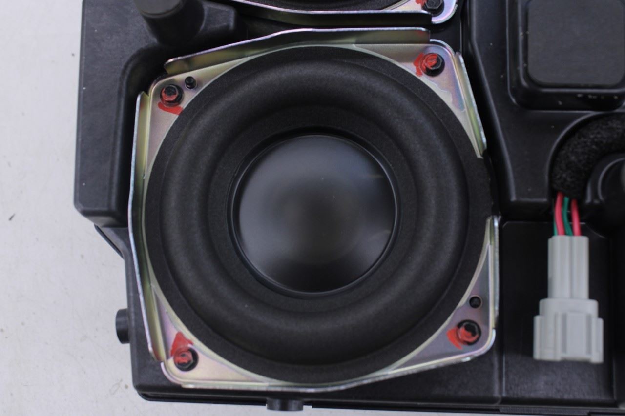 2014-2020 Infiniti QX60 Bose Rear Subwoofer Audio Speaker Box 28170-3JV1A OEM15