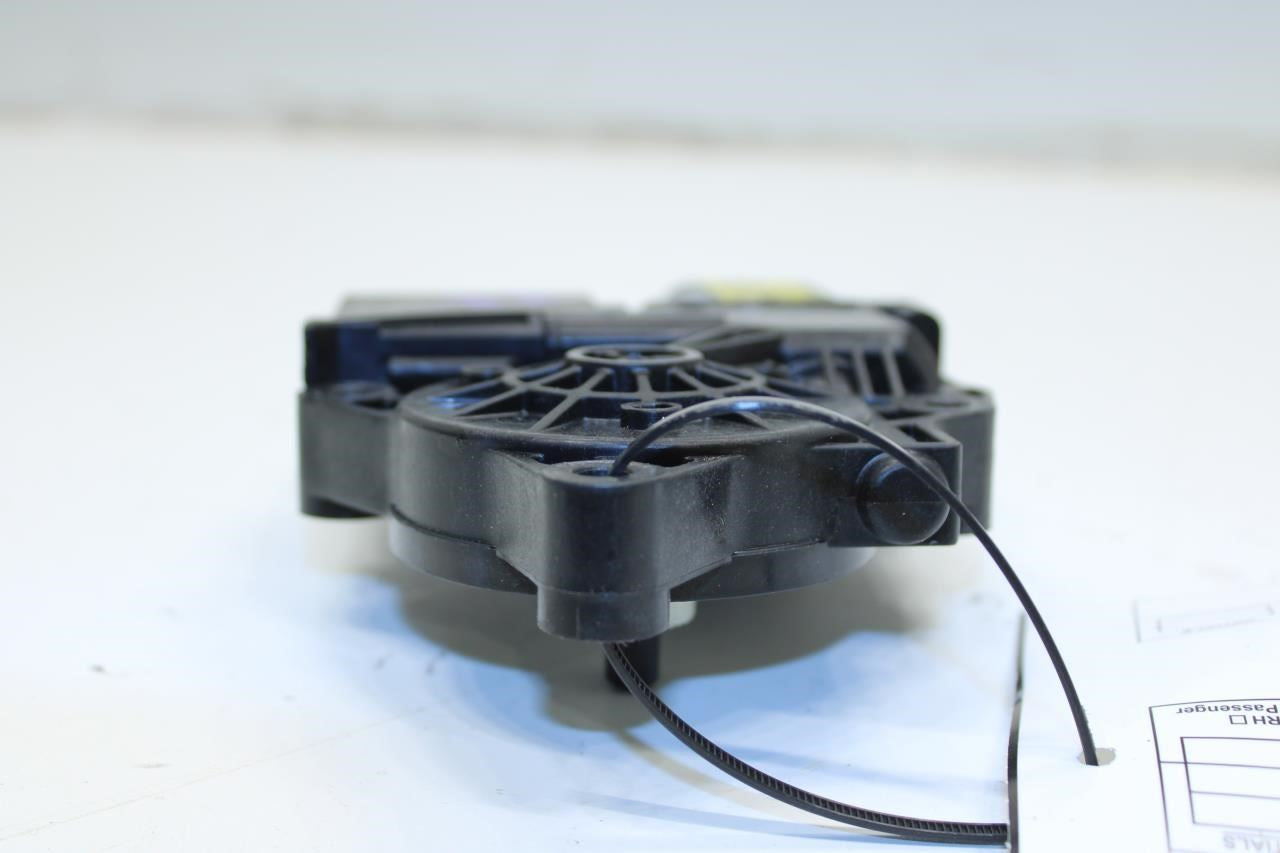 19-2020 Hyundai Santa Fe Limited Front Right Door Power Window Motor 82460-S1010 - Alshned Auto Parts