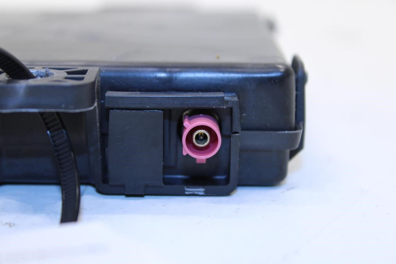 2015 Jeep Grand Cherokee Limited Keyless Entry Hub Receiver Control Module - Alshned Auto Parts