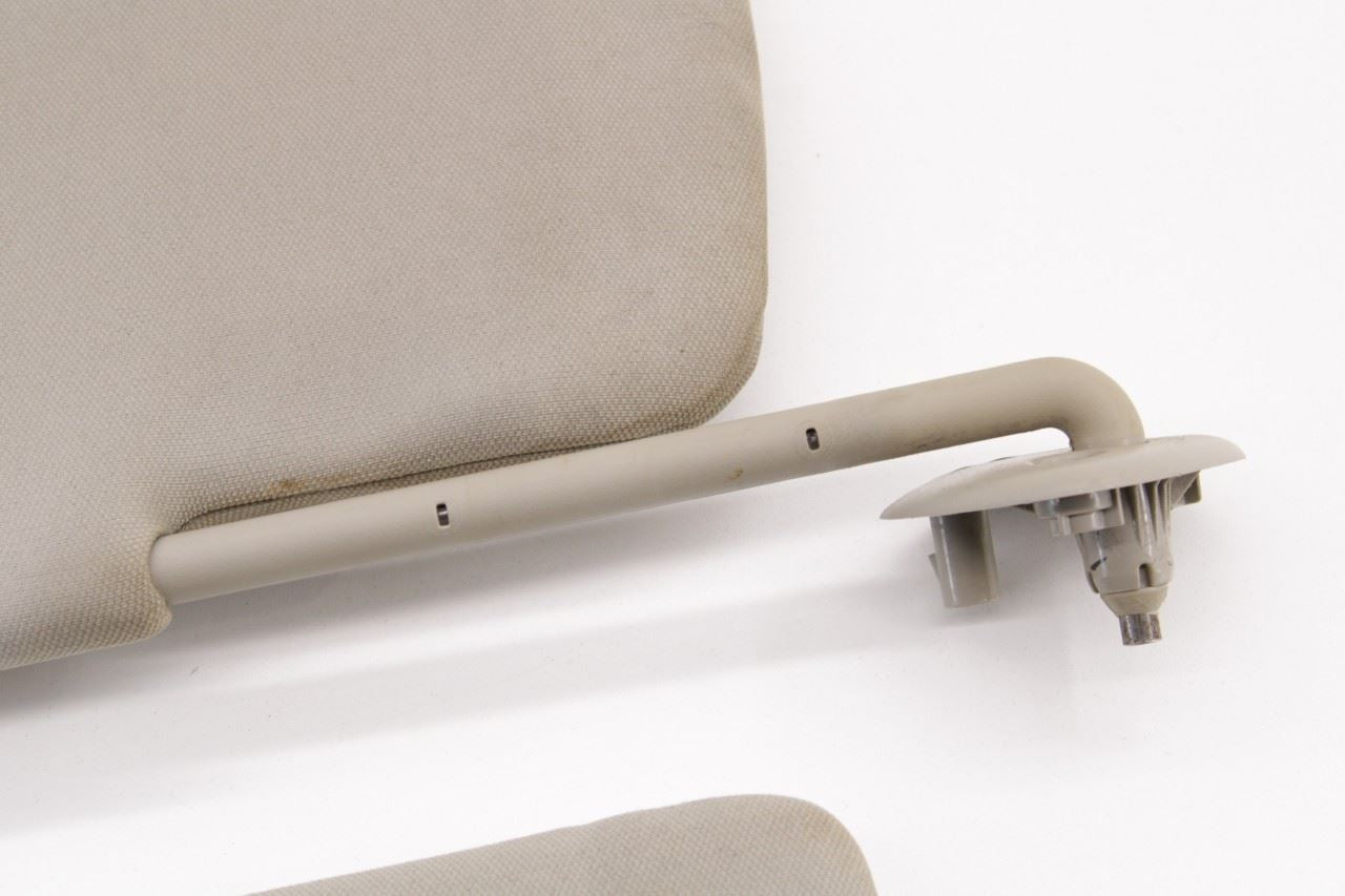 13-18 Ram 2500 Tradesman Crew Cab Front RH and LH Sun Visor Set w/ Mirror *ReaD* - Alshned Auto Parts