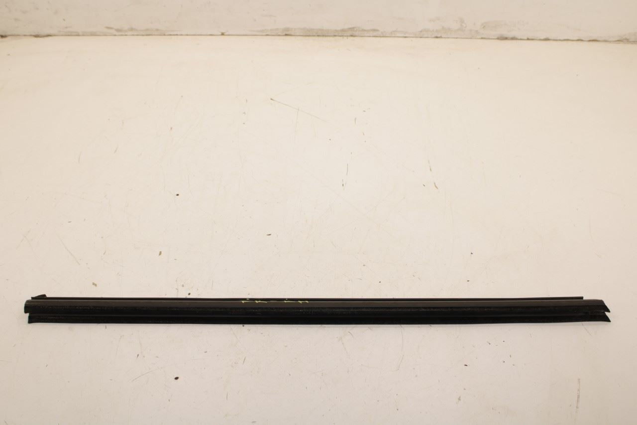 14-20 Infiniti QX60 Pure Front Right Door Run Channel w/ Belt Inner Weatherstrip - Alshned Auto Parts