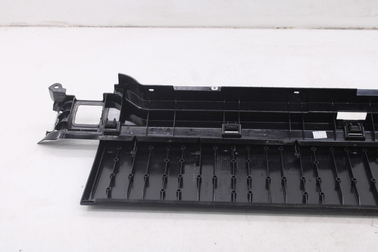 2007-2013 BMW X5 xDrive35i Rear Liftgate Trim Loading Sill Scuff Plate 714589915