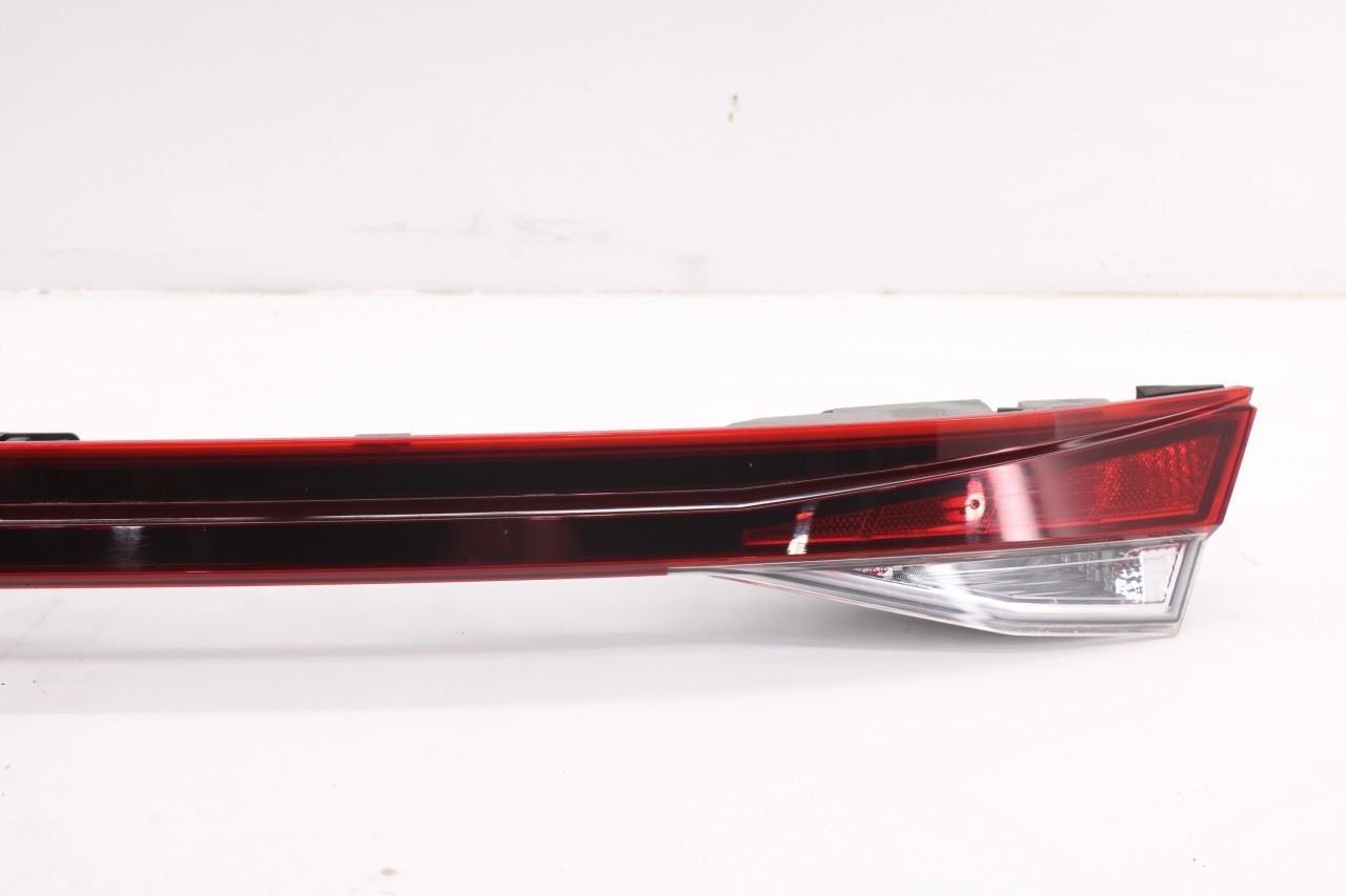 2021-2026 Hyundai Elantra SE Rear Center Third Brake Light Lamp 92409-AA030 OEM4