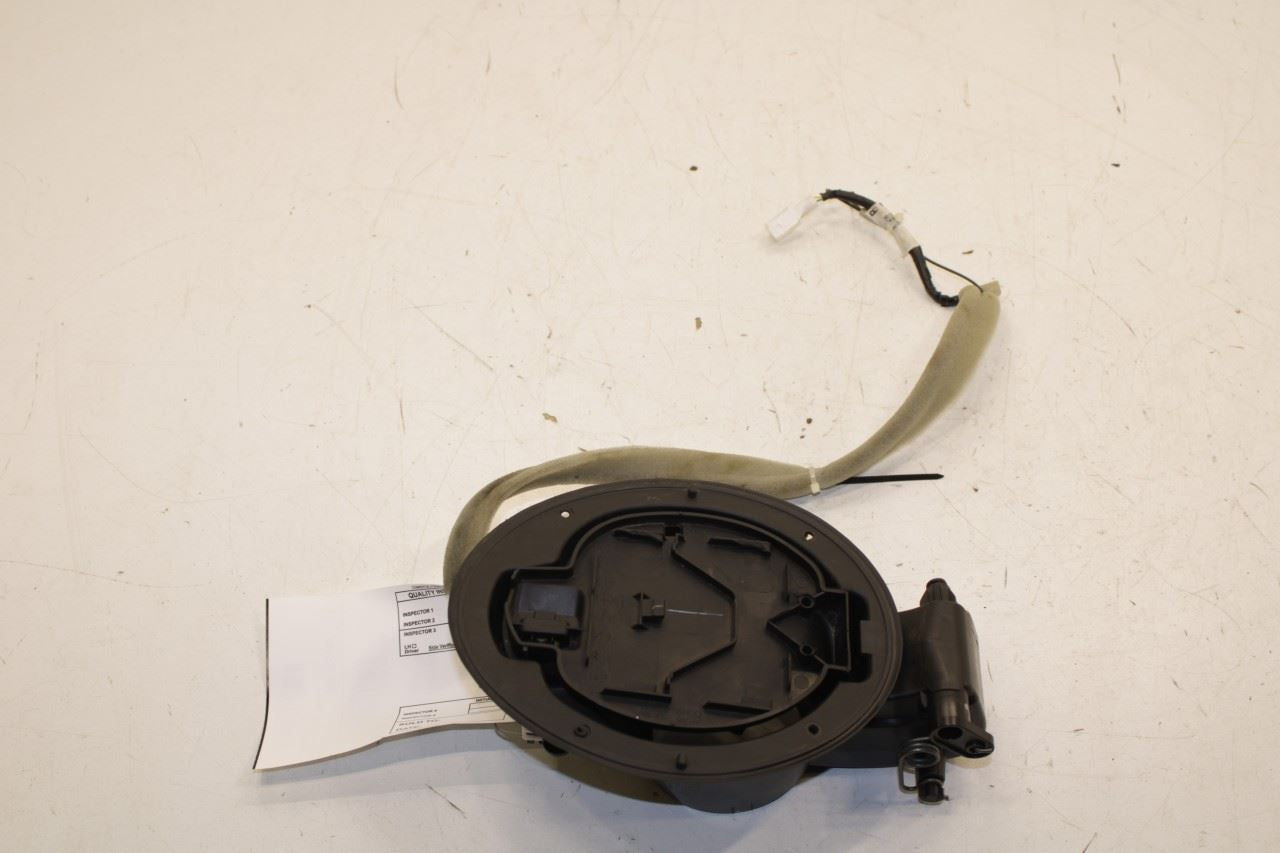 21-25 Mazda CX30 S 2.5L Fuel Tank Filler Door Lid Cover Pocket DGH942421 *ReaD* - Alshned Auto Parts
