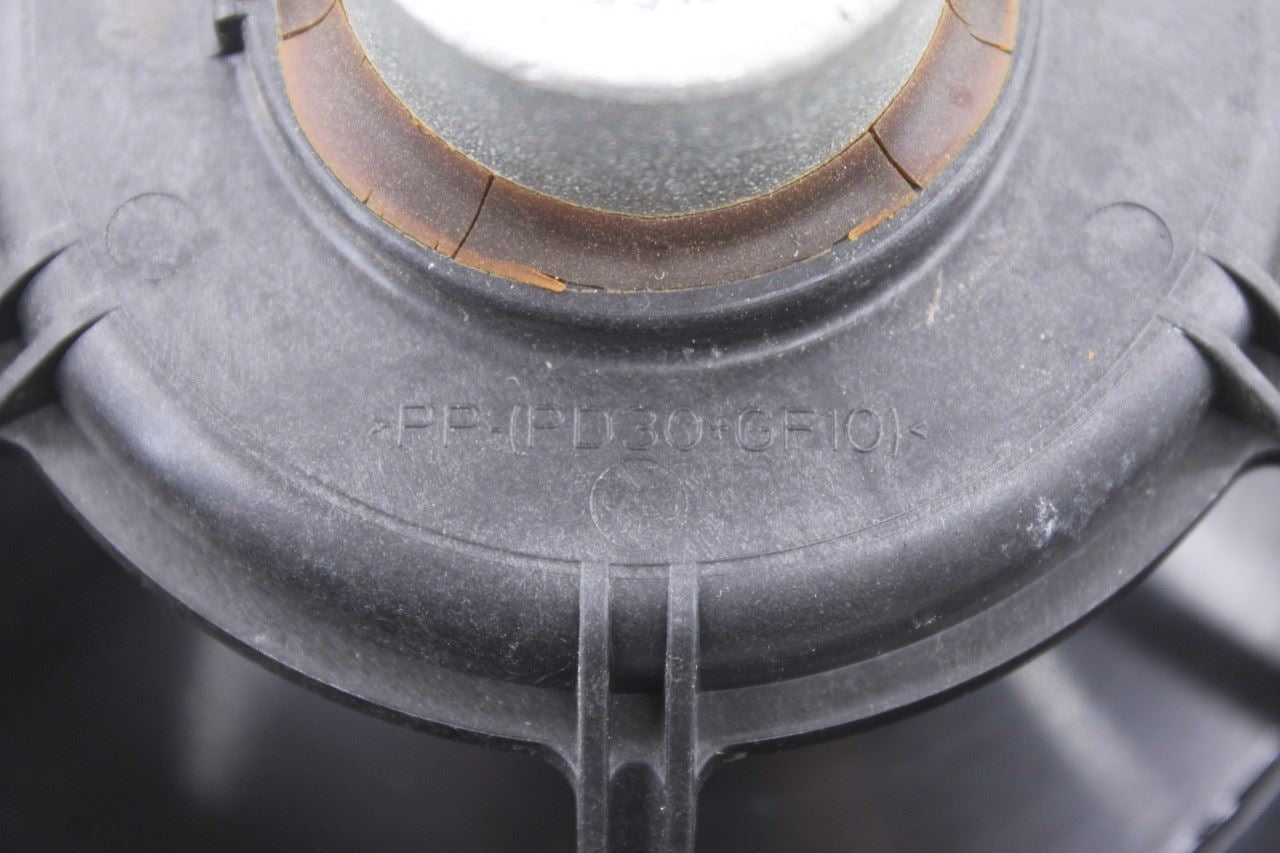 2008-16 Subaru Impreza Sport Front Right and Left Door Audio Speaker 86301FG00217