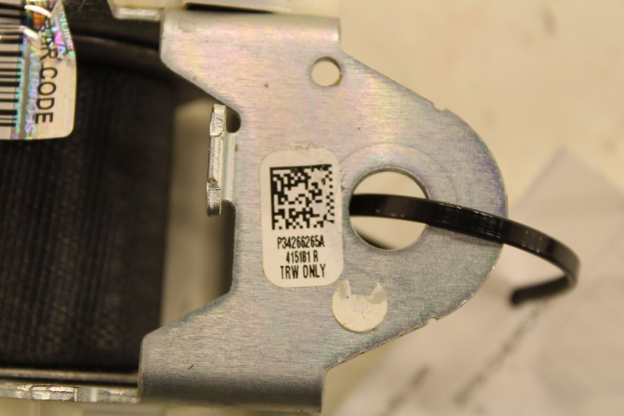 2019-23 Jeep Cherokee Latitude 3.2L Rear Right Side 2nd Row Seat Belt Retractor - Alshned Auto Parts