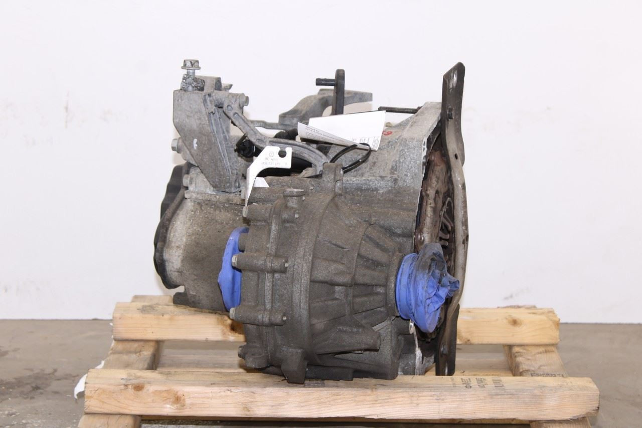 14-17 Volkswagen Jetta Sport 1.8L FWD 5-Spd Manual Transmission 128K 0A4300052P3