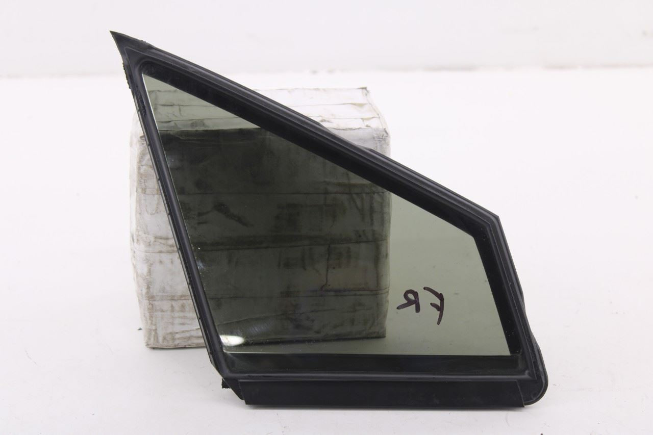 2014-16 Subaru Impreza Sport Premium AWD Front Right Side Door Vent Window Glass0