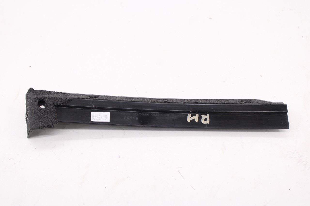 2015-2023 Ford Mustang GT Coupe Front Right Upper Roof Molding Weatherstrip Set12