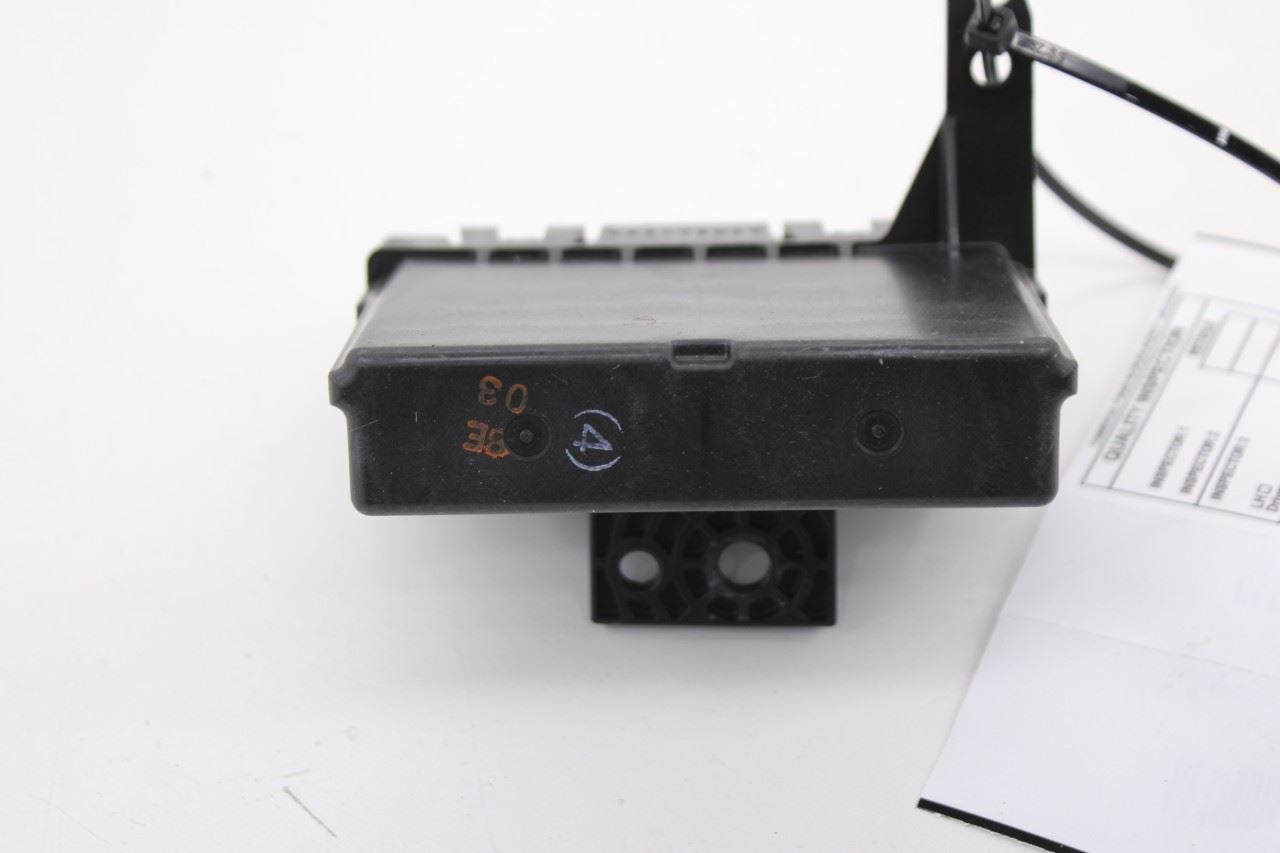 2020-2023 Toyota Tacoma SR5 Temperature AC Amplifier Control Module 88650-040909