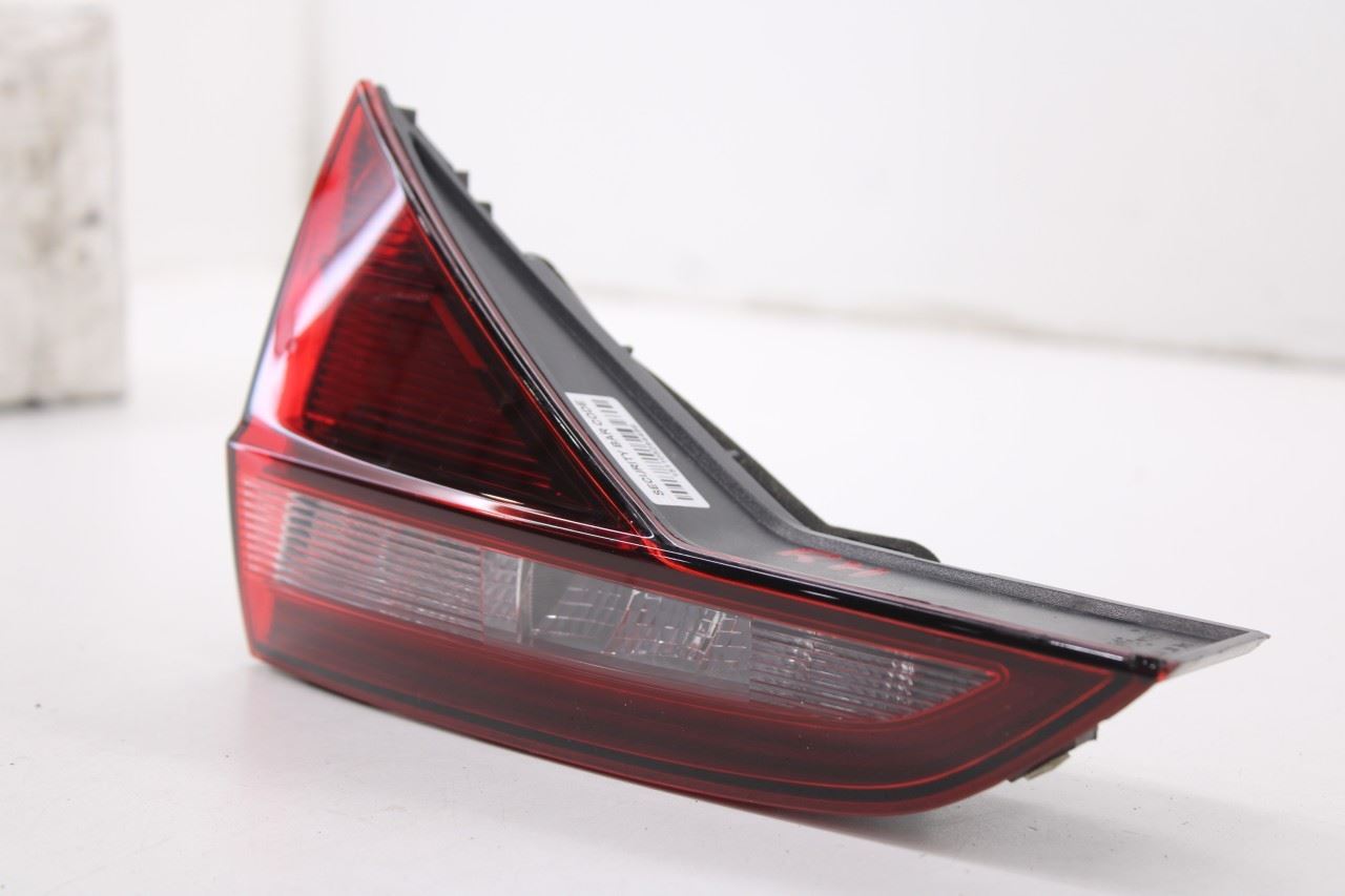 2019-2024 Volkswagen Jetta SE Rear Right Passenger Side Inner Tail Light Lamp3