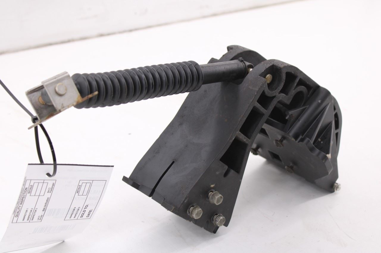2021-2026 Yamaha VX Deluxe Hood Hinge w/ Shock Strut Dumper F4P-U515A-00-00 OEM5